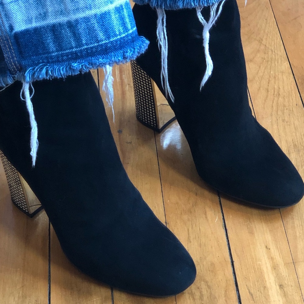Guess high heel boots